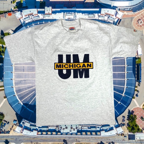 Vintage Nutmeg UNIVERSITY OF MICHIGAN T-Shirt - Picture 1 of 4